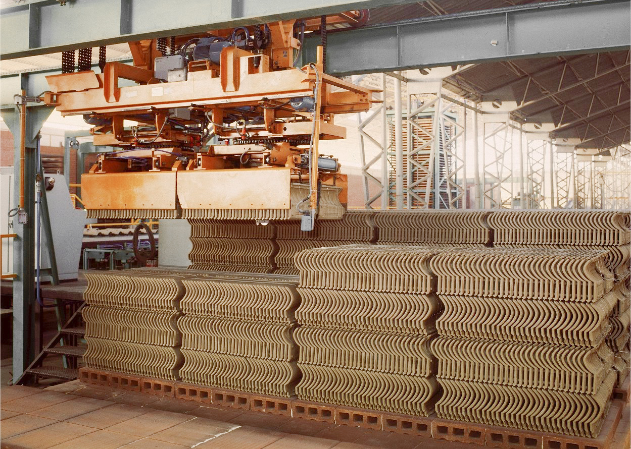 Extrusora de arcilla Verdés para producir tejas