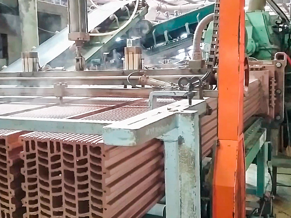 Extrusora de arcilla Verdés para producir bloques de Termoarcilla